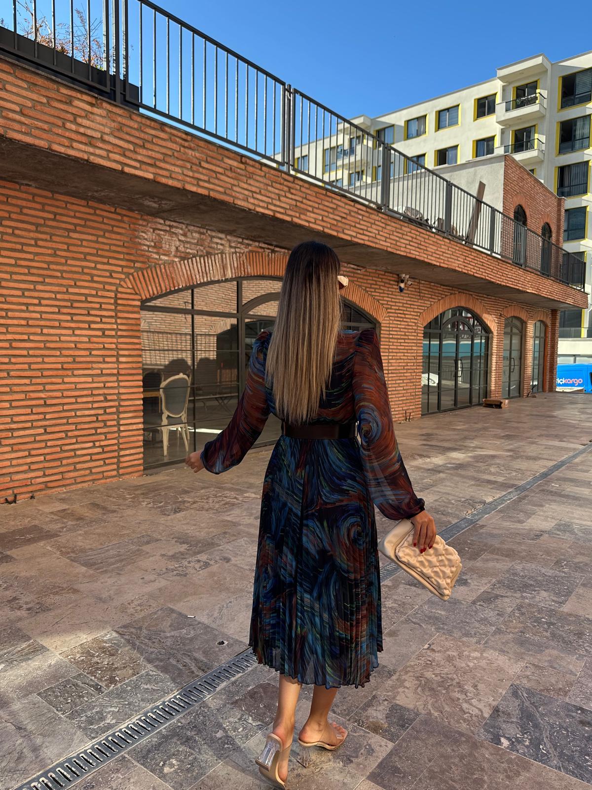 Mavi Mermer Desen Şifon Kemerli Elbise elb1054grs