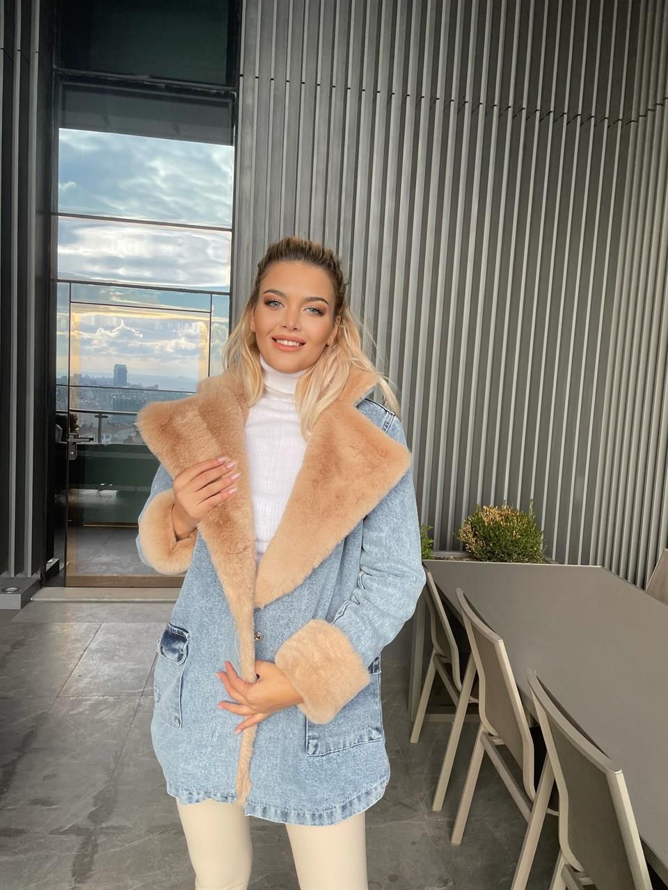 Mila Mavi Uzun İçi Camel Kürk Detay Tasarım Jean Mont