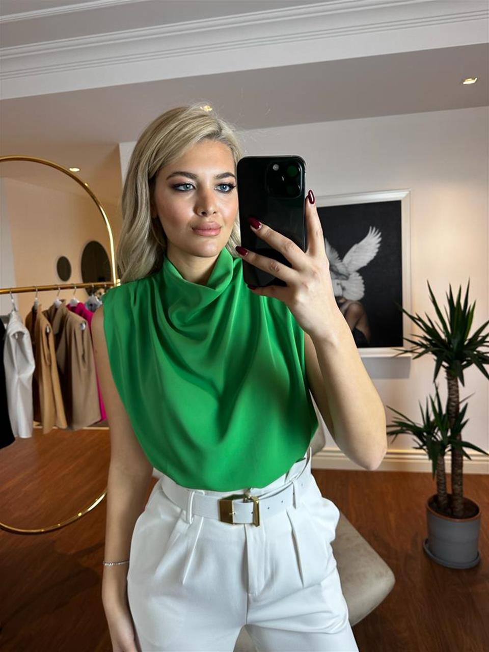Omuz Vatkalı Yeşil Bluz 230253