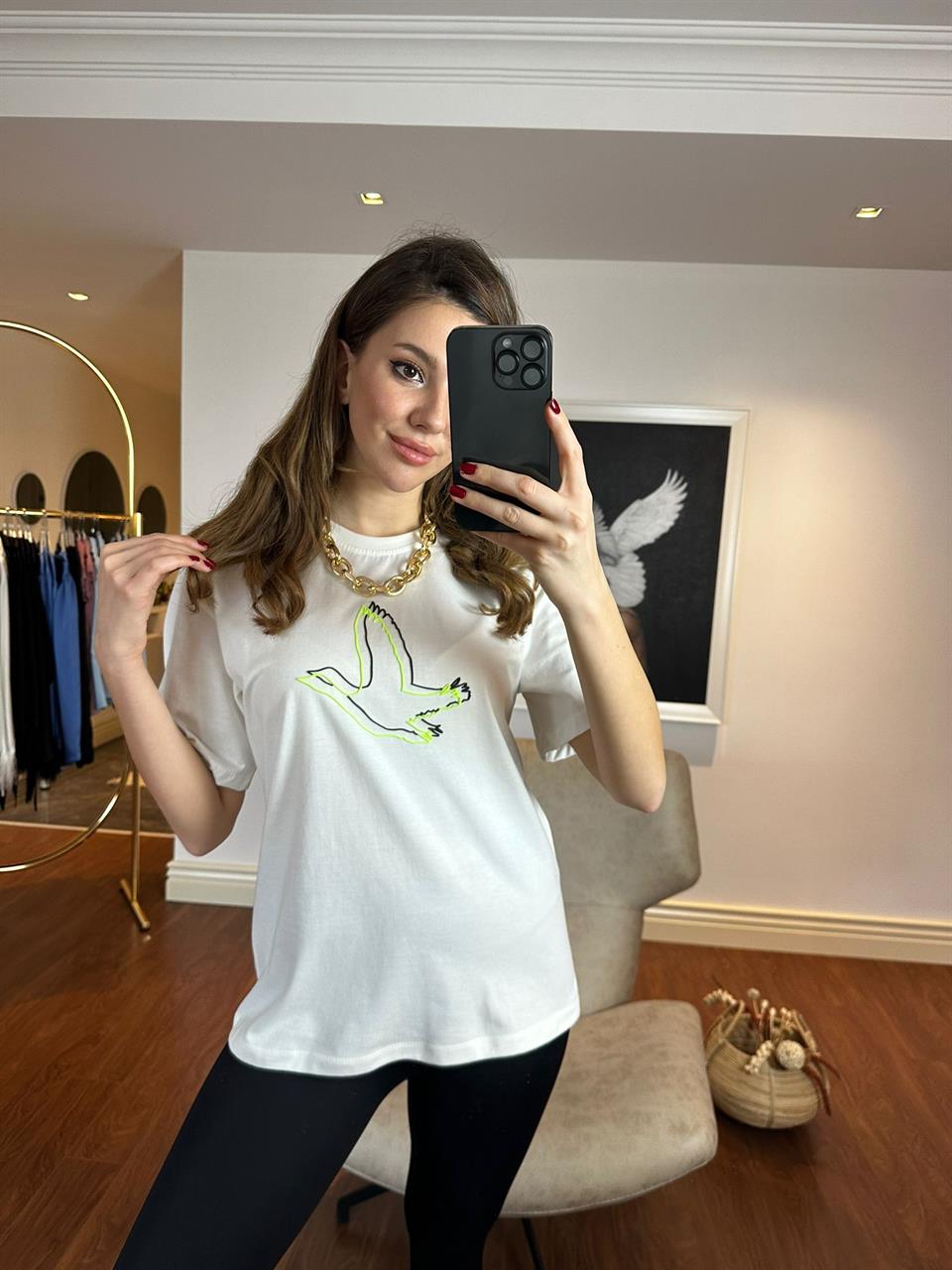 Orjinal Marka Beyaz Bisiklet Yaka Logo Baskılı T-shirt 230279