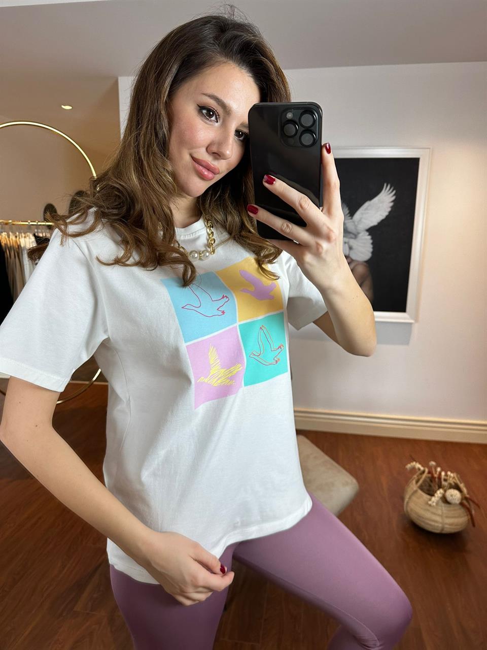 Orjinal Marka Kare Logolu Bisiklet Yaka Logo Baskılı T-shirt 230279