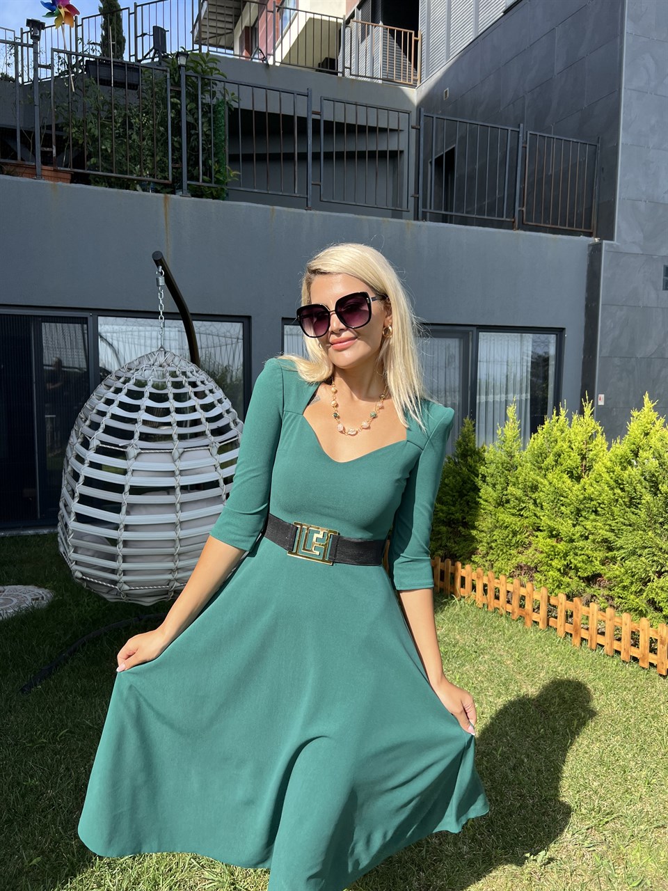 Prenses Model Kemerli Likralı Kloş Elbise Yeşil