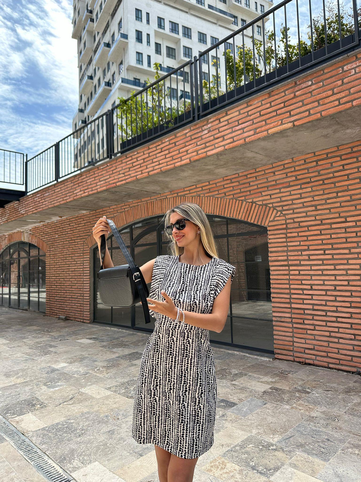 Vatkalı Desenli Mini Elbise 07062112