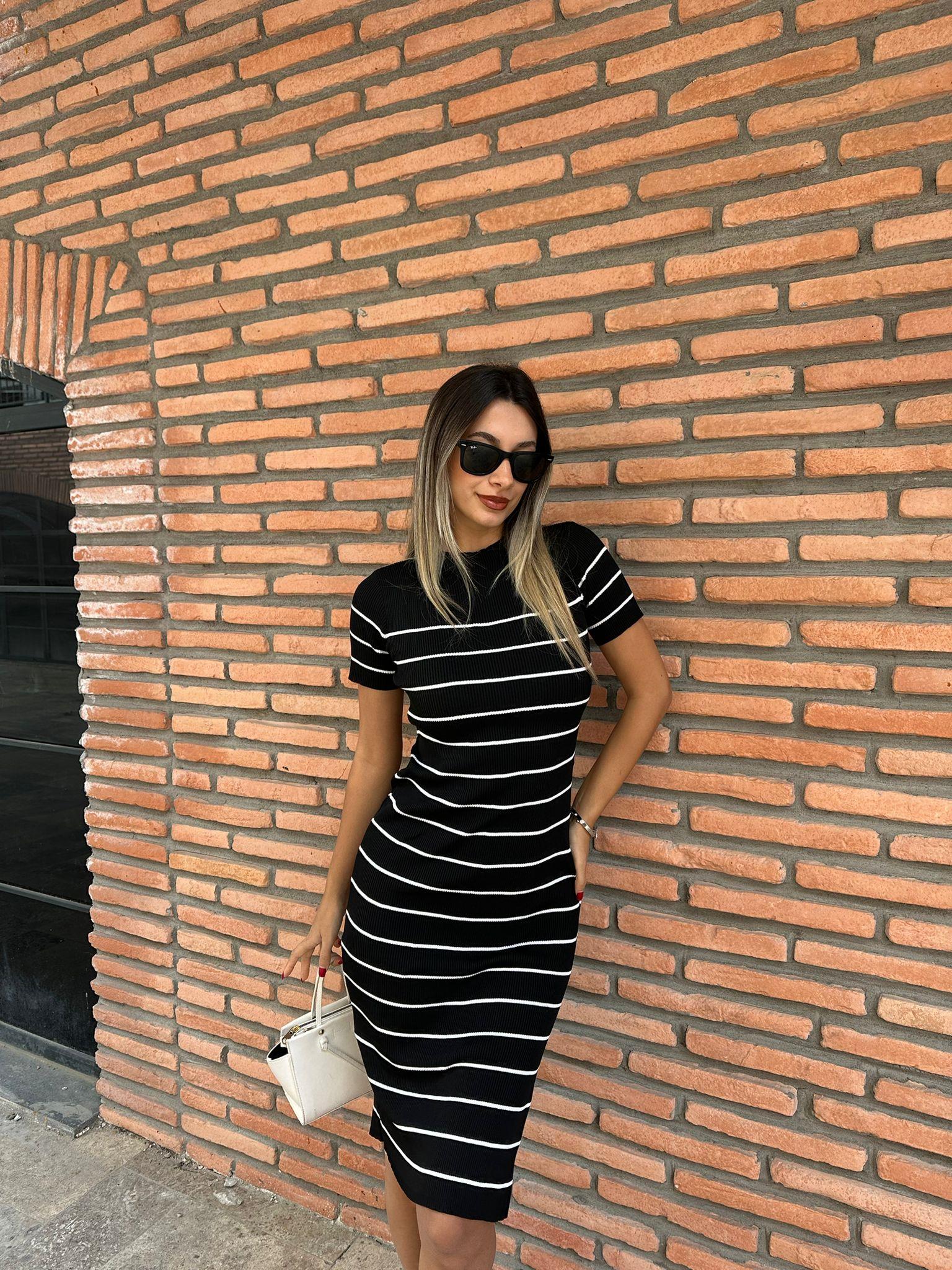 Yatay Çizgili Kısa Kollu Likralı Triko Elbise Siyah kelb2036ny