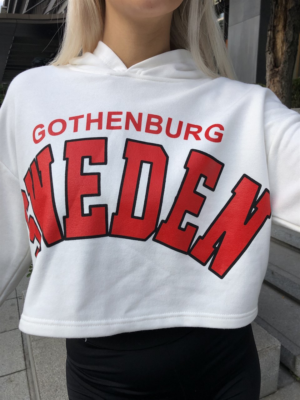 Yazılı Beyaz Kapüşonlu Sweat