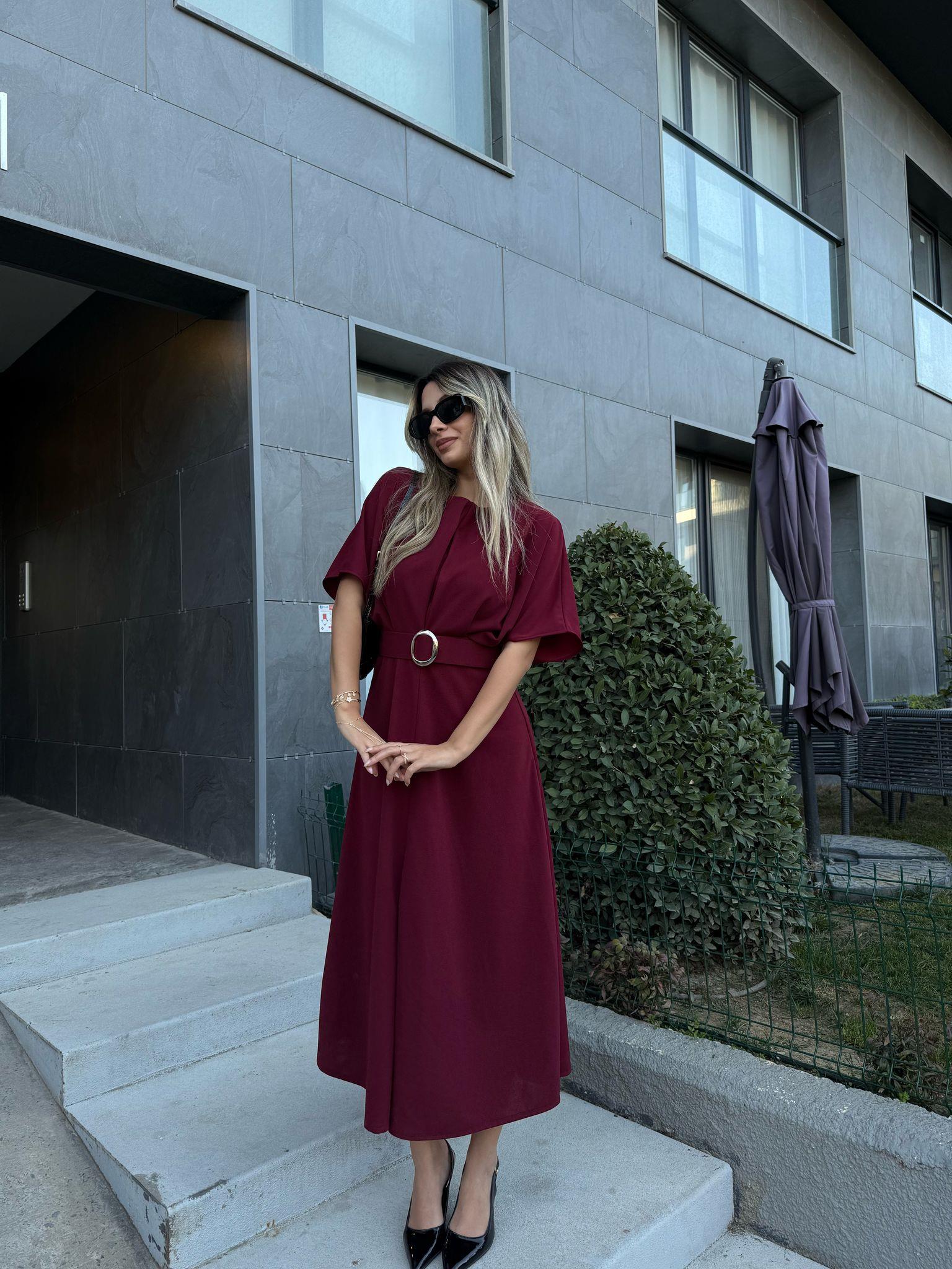 Zelia Beli Pensli Kısa Kol Yırtmaçlı Elbise Bordoyelb2224grs