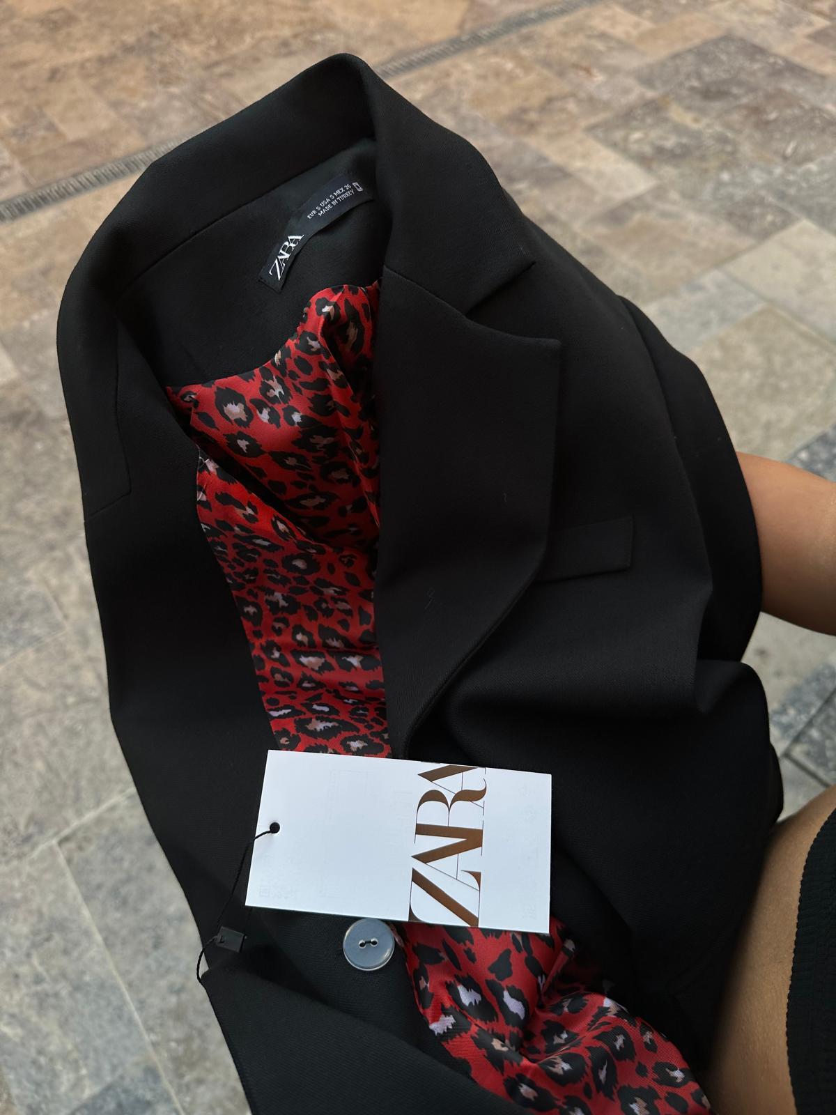 Zyra Kırmızı Leopar Astarlı Siyah Blazer Ceket bckt1096rvd