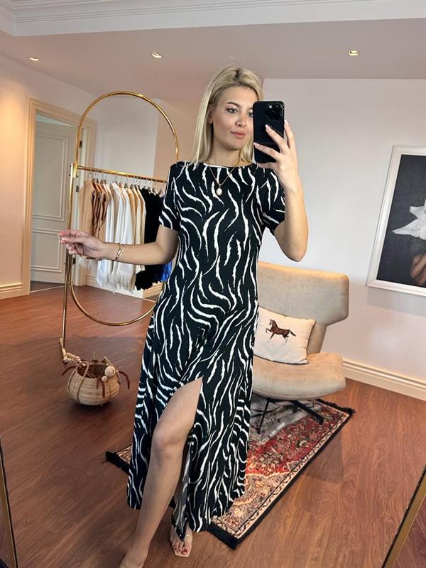 Çift Yırtmaçlı Zebra Viskon Elbise 1005229