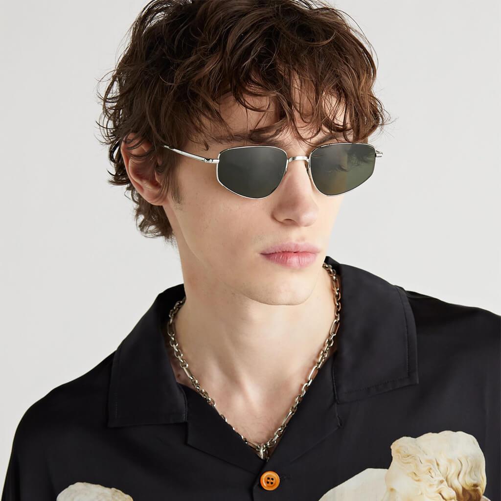 Ahlem unisex güneş gözlüğü quai branly white gold green -- gümüş geometrik çerçeveli uv400 korumalı metal unisex güneş gözlüğü/gözlük