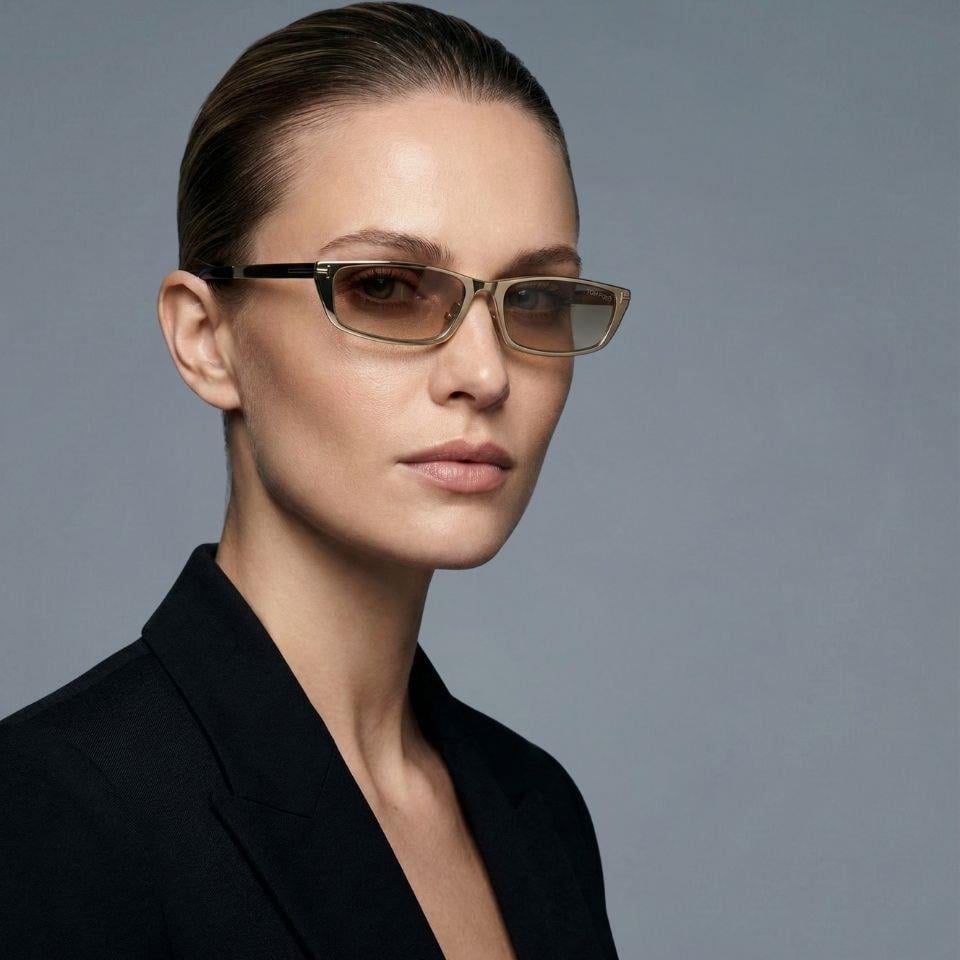 Tom Ford güneş gözlüğü tf1059 everett 32g 59-16 / kadın güneş gözlüğü