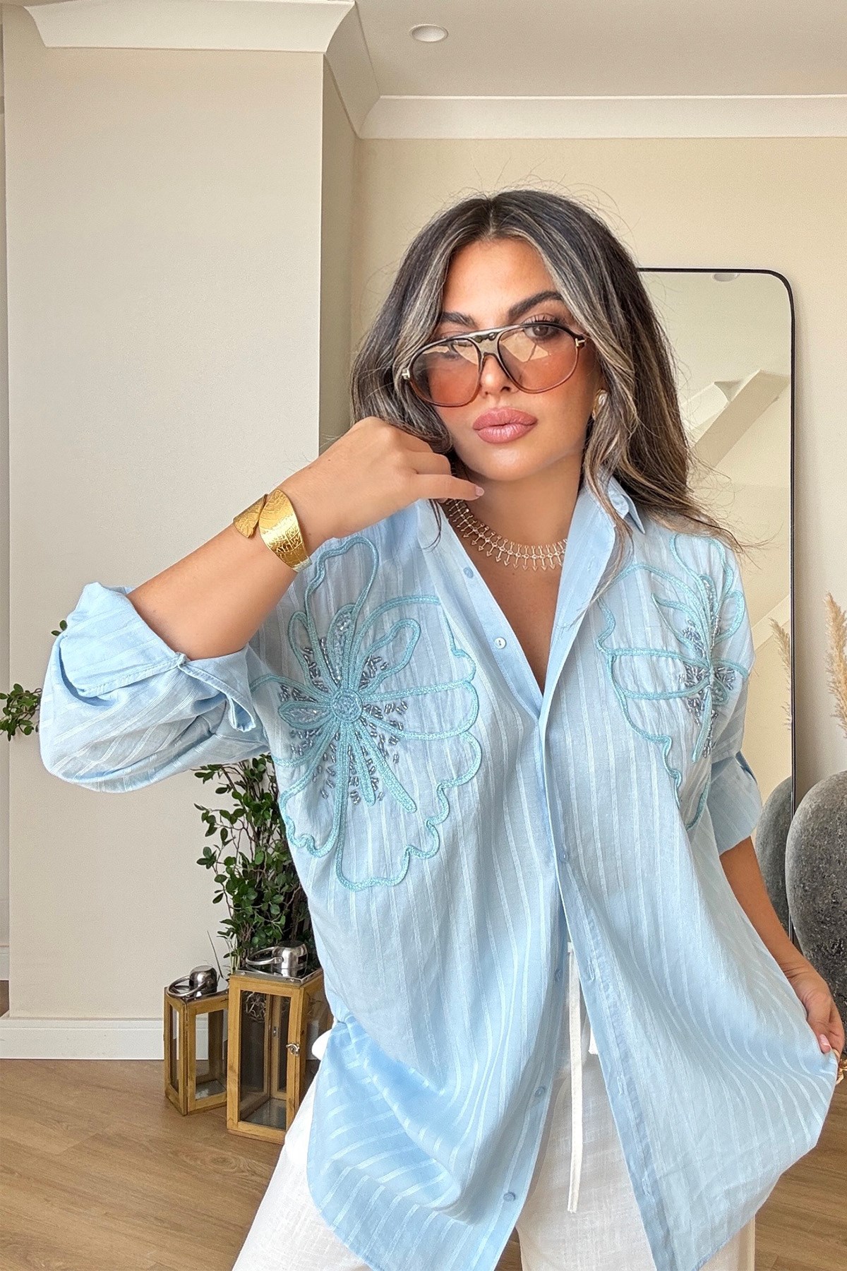 Boncuklu Çiçek Desen Çizgi Detaylı Gömlek Bebe Mavi