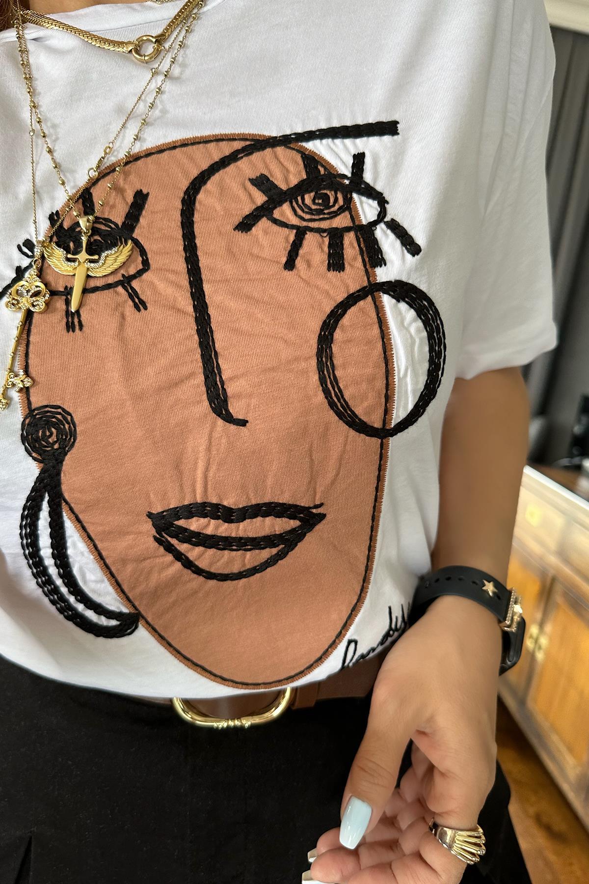 Çizgi Kadın Tshirt Beyaz