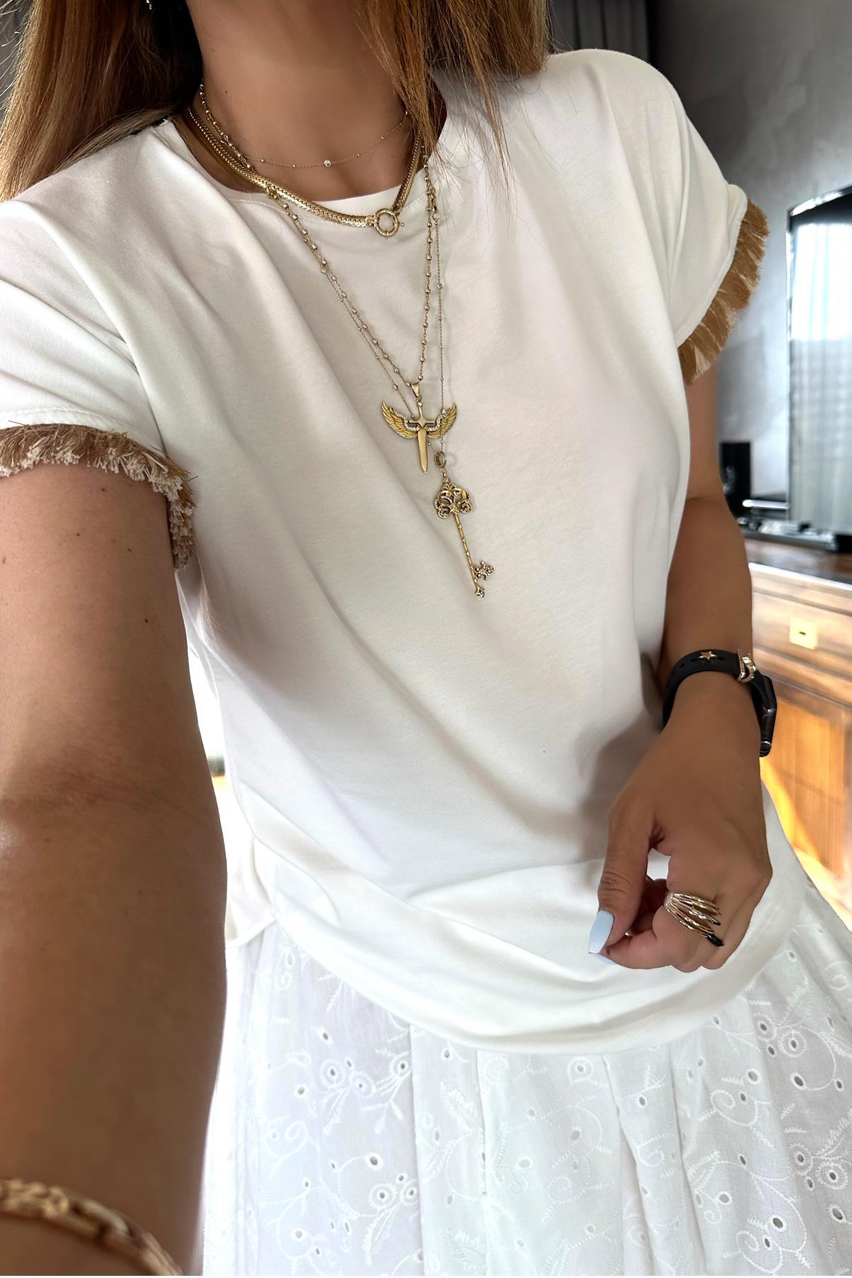 Hasır Püskül Detay Tshirt Ekru