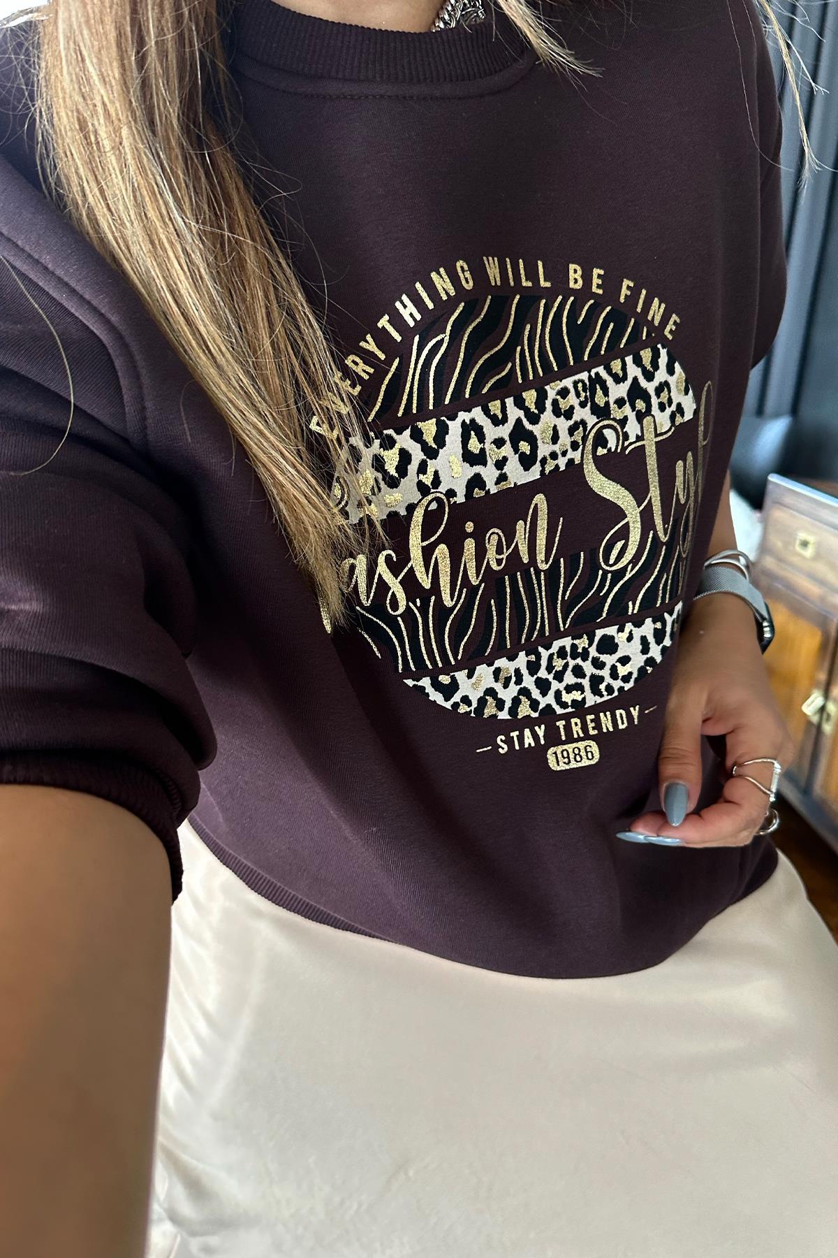 Hayvan Desen Baskılı Gold Yazılı Sweatshirt Acı Kahve