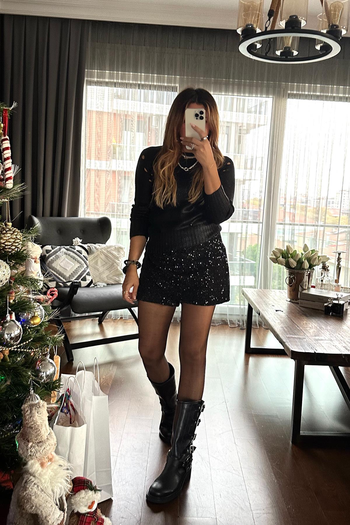 Önden Kapaklı Payet Şort Etek Siyah