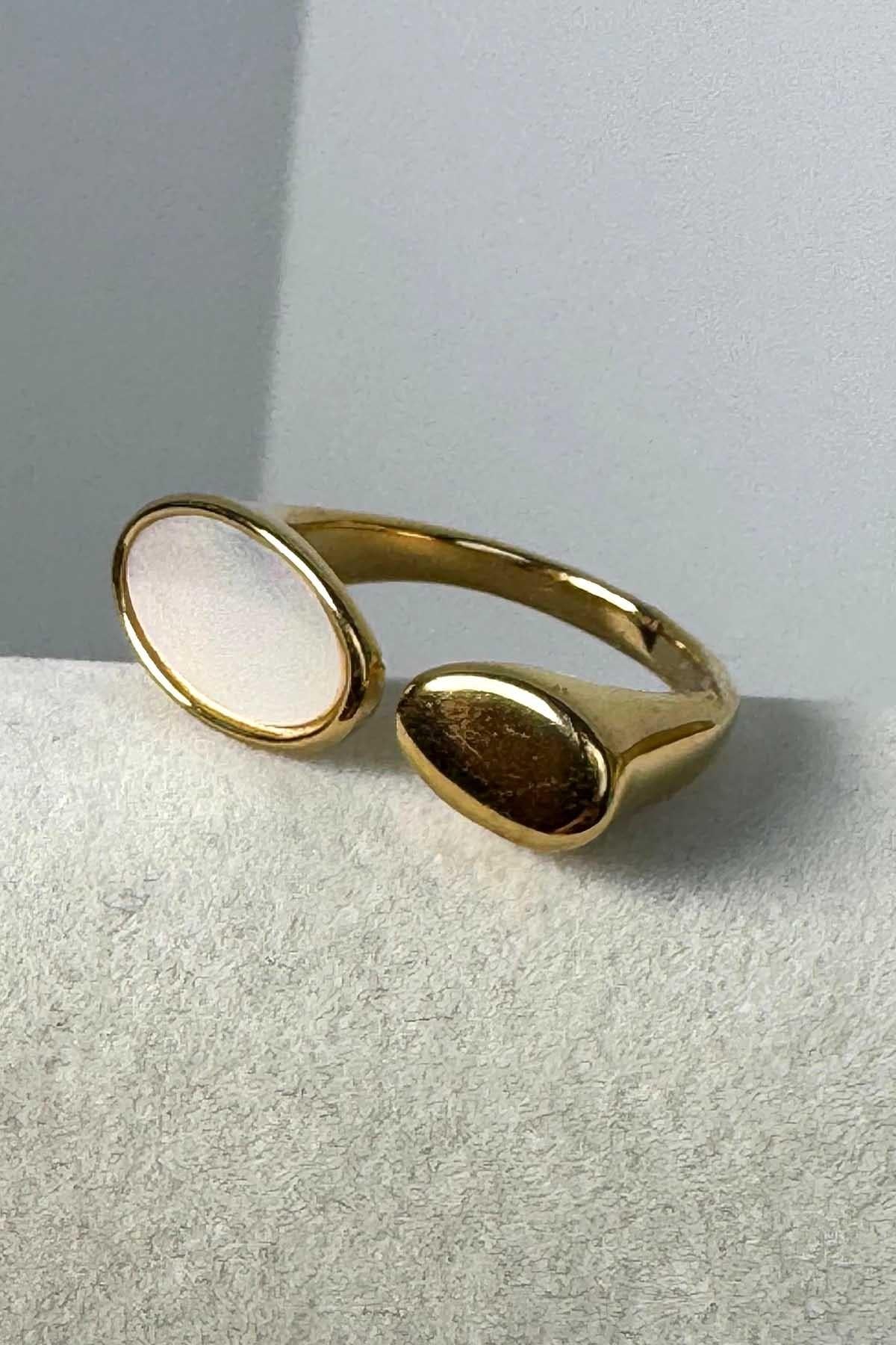 Oval Sedef Yüzük Gold
