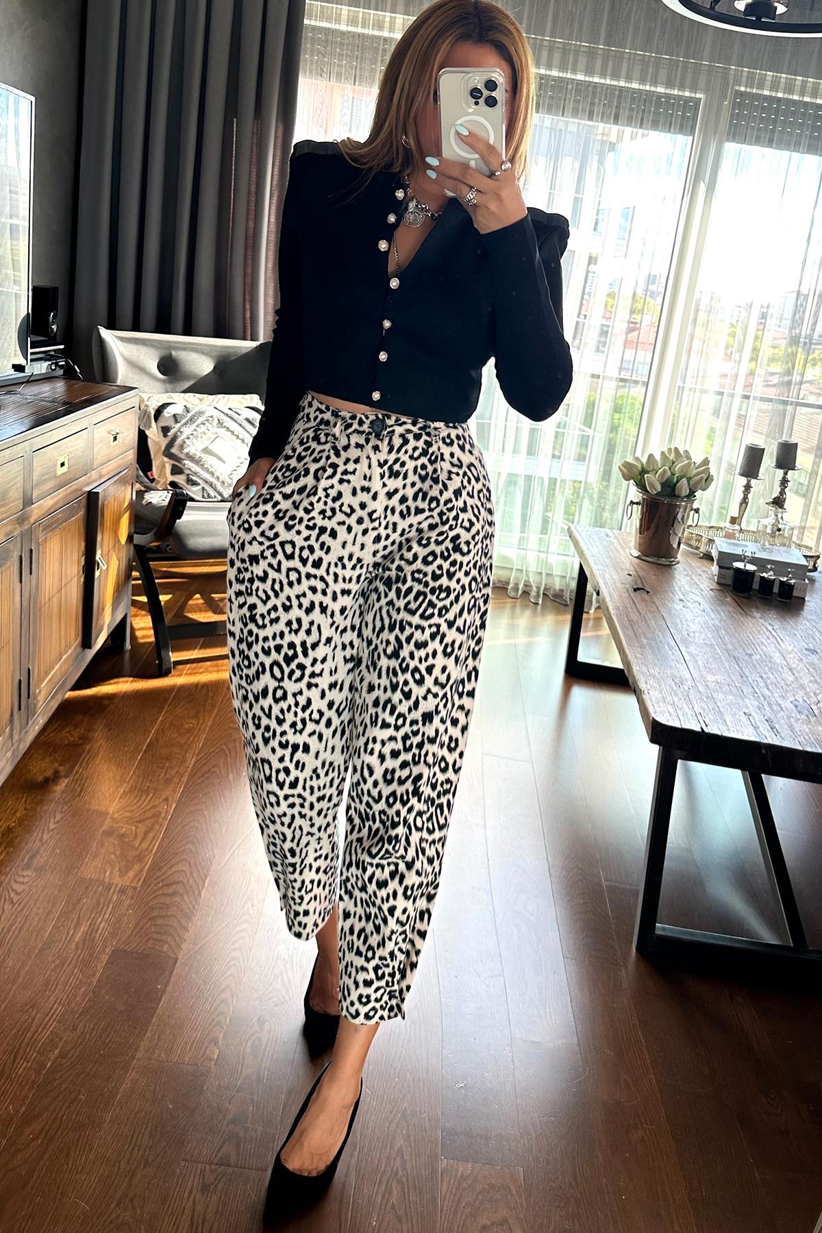 Paça Düğmeli Leopar Pantolon Krem-Siyah