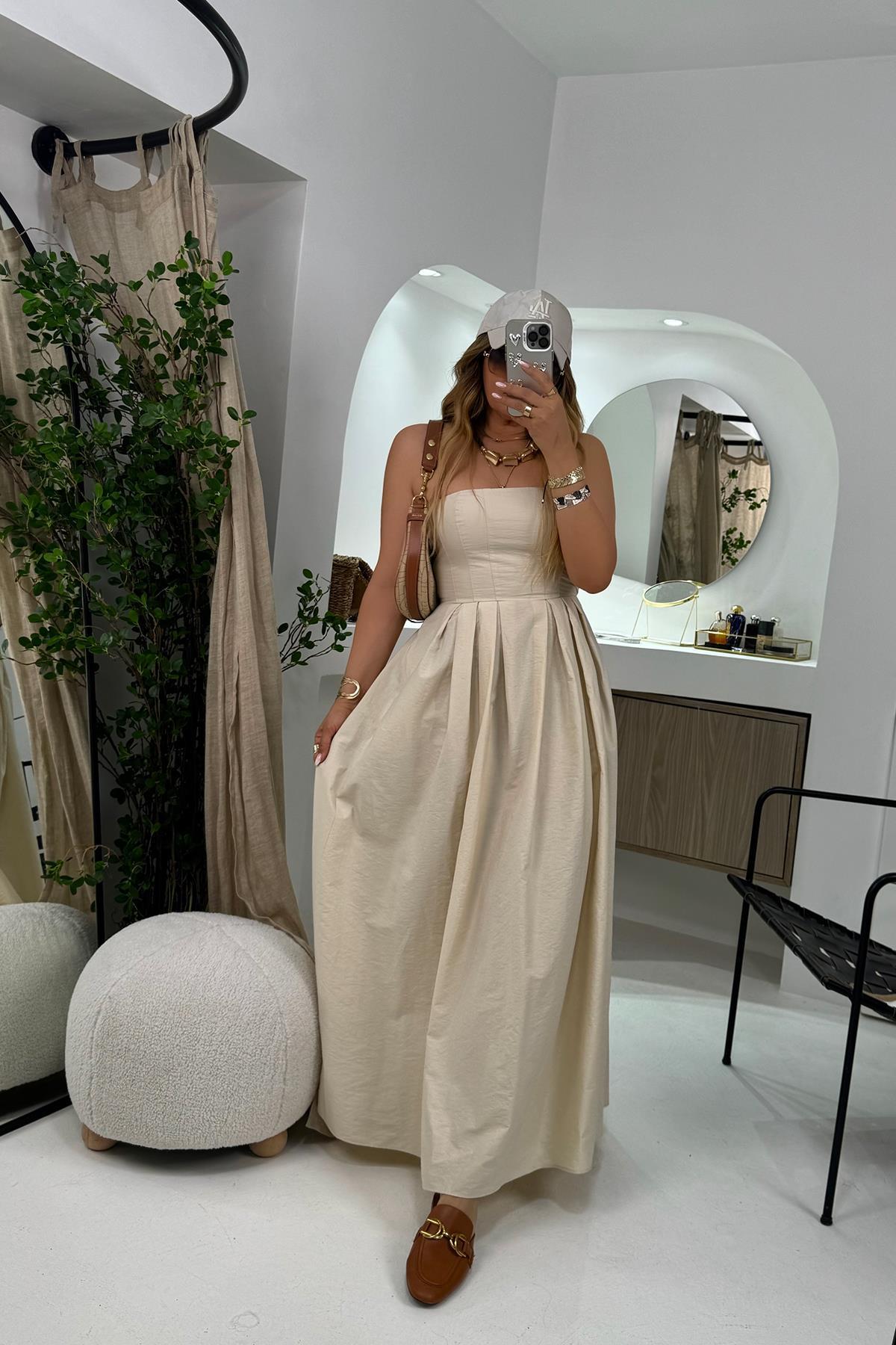 Paraşüt Kumaş Straplez Elbise Taş