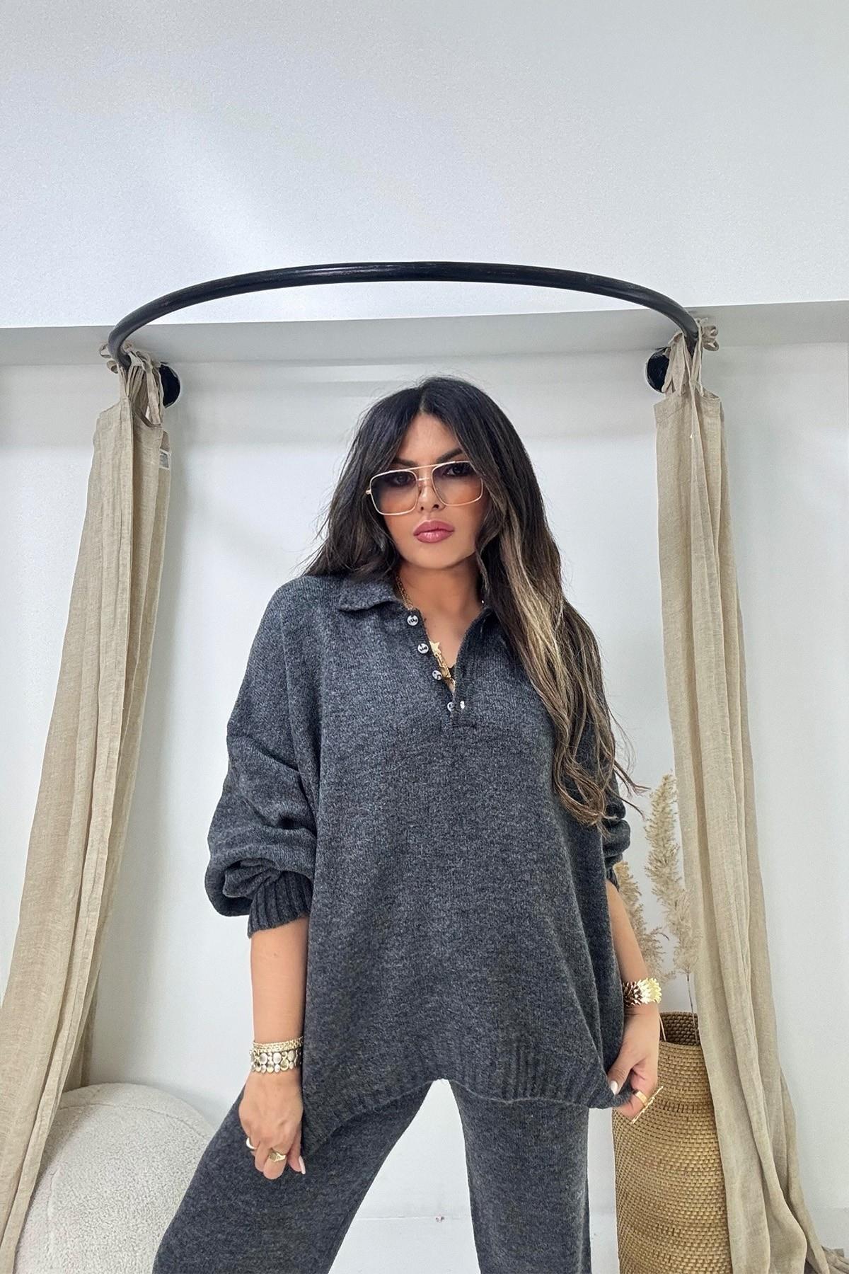 Polo Yaka Düğmeli Yumoş Kazak Füme