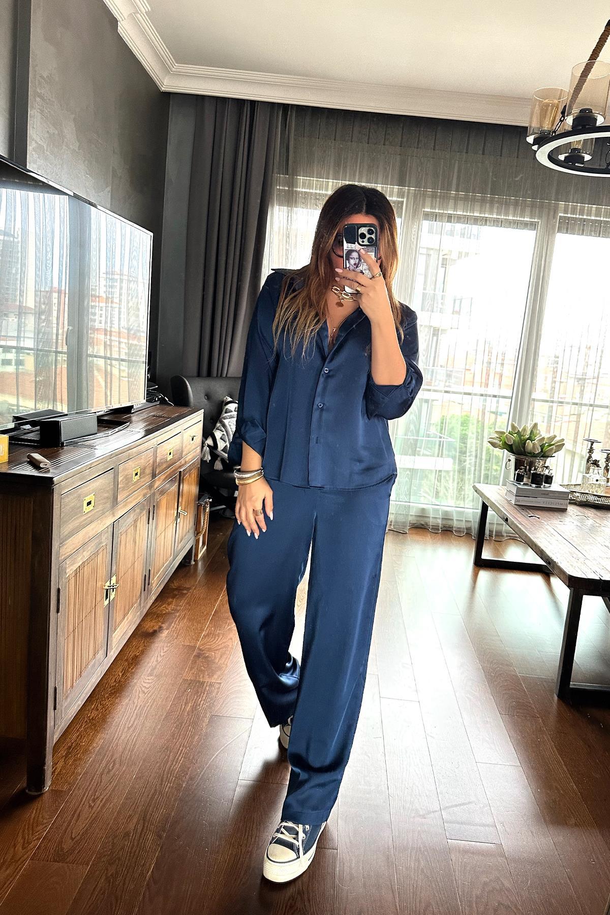 Saten Bağcıklı Bol Paça Pantolon Lacivert