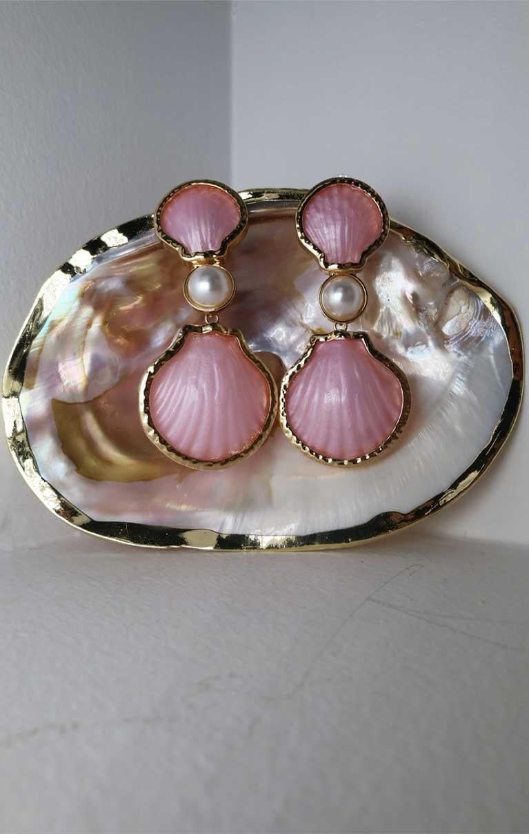 Sea Rose Pembe