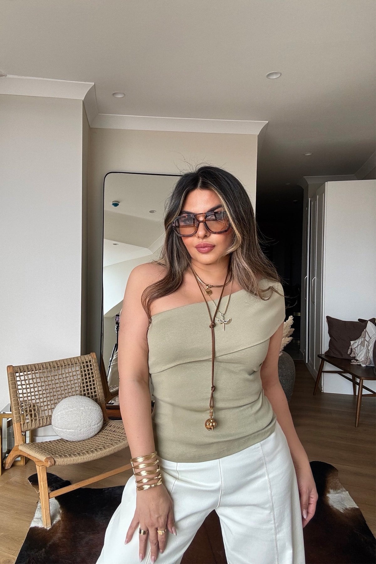Tek Omuz Asimetrik Pamuk Bluz Açık Haki