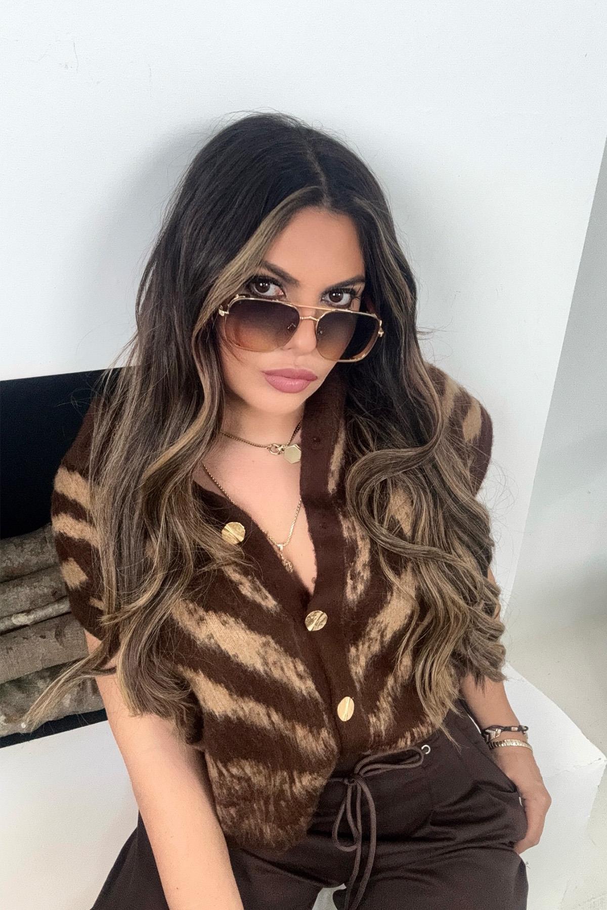 Tüylü Örme Zebra Desen Yelek Acı Kahve