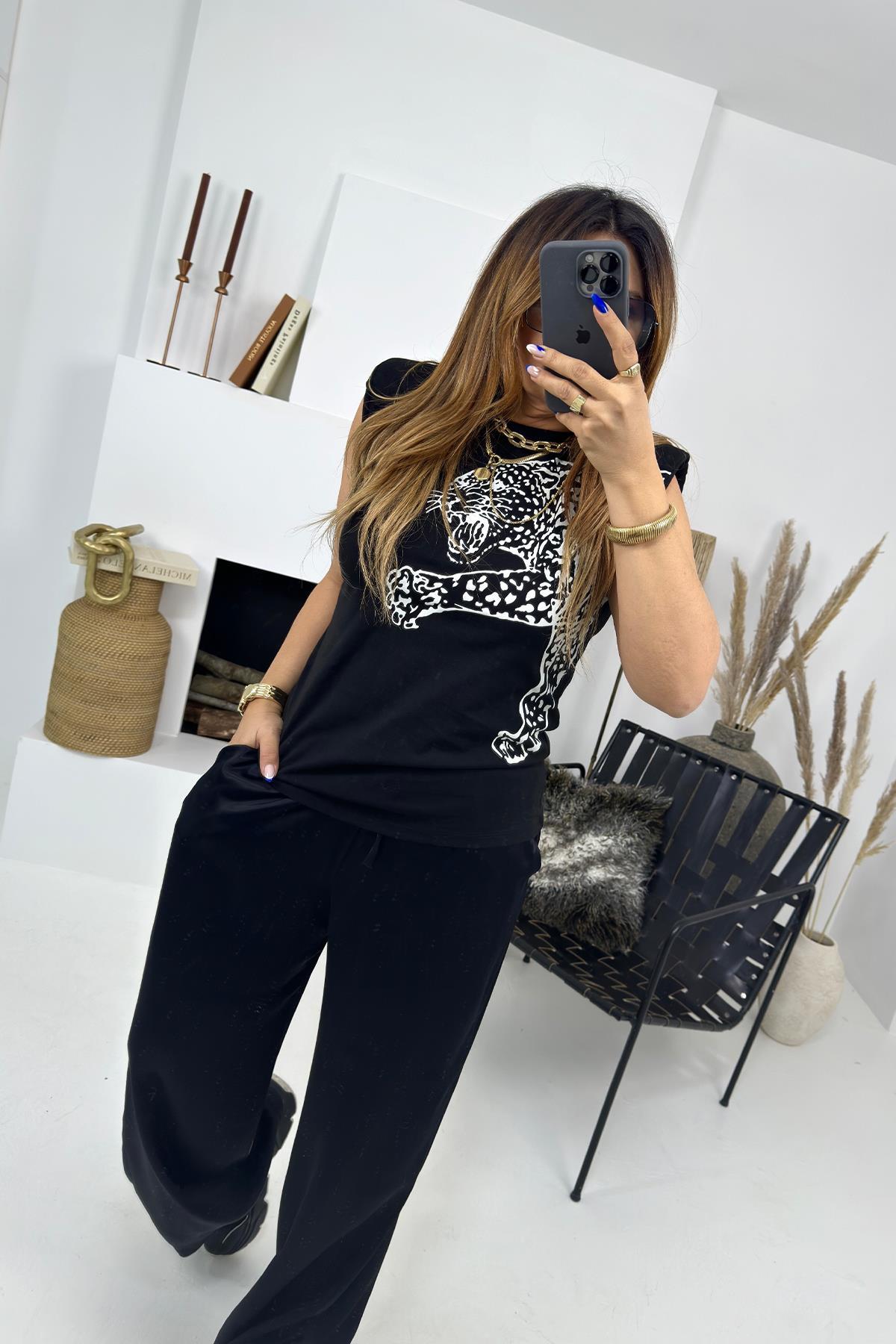 Vatkalı Kolsuz Kaplanlı Tshirt Siyah
