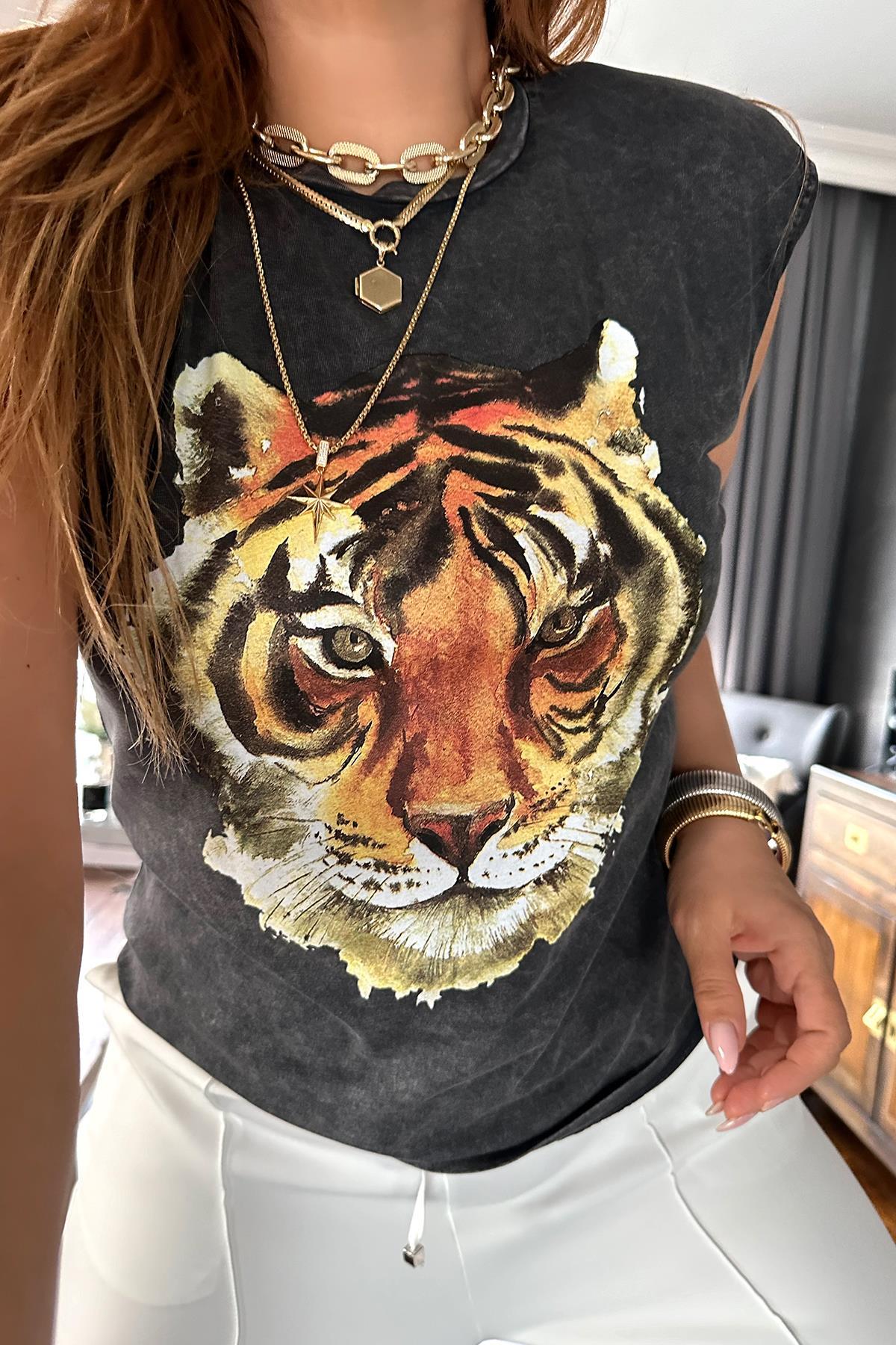 Vatkalı Yıkamalı Kaplan Tshirt Gri