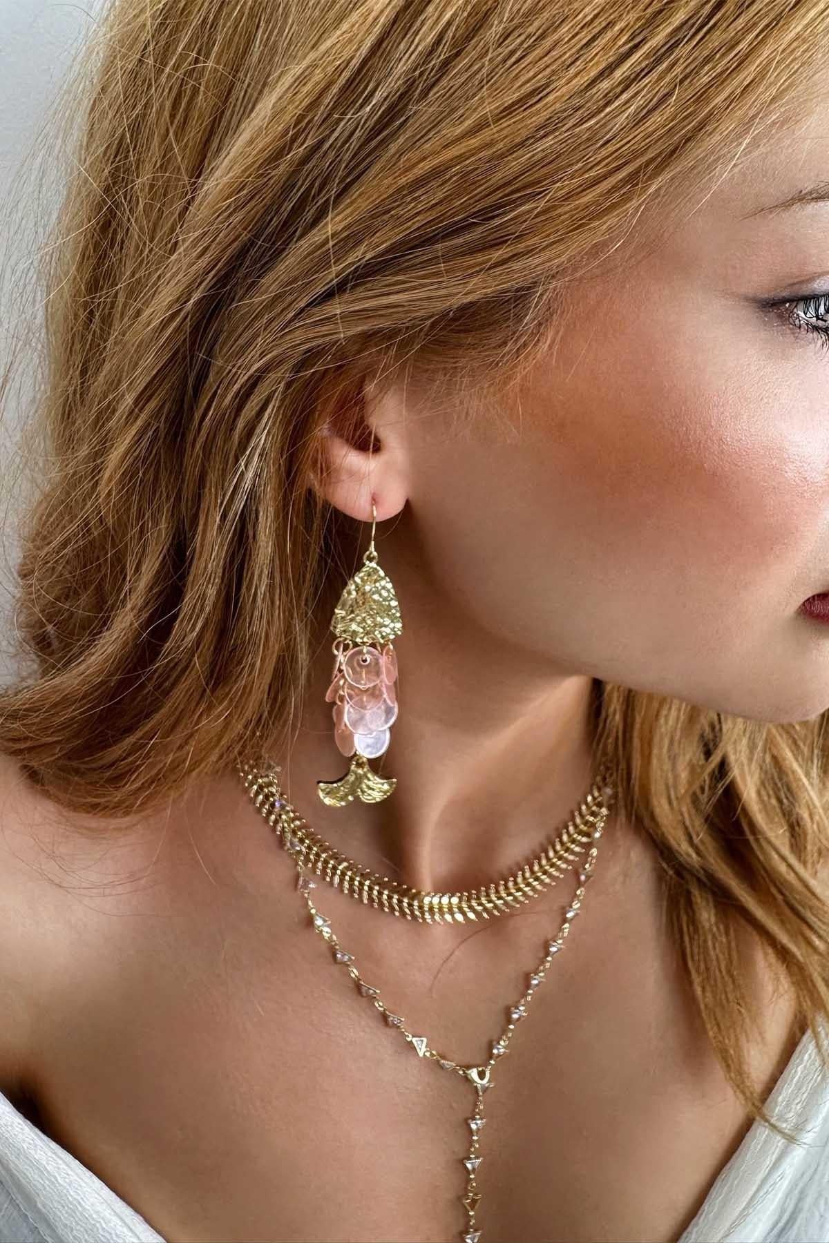 Boncuklu Balık Küpe Açık Pembe