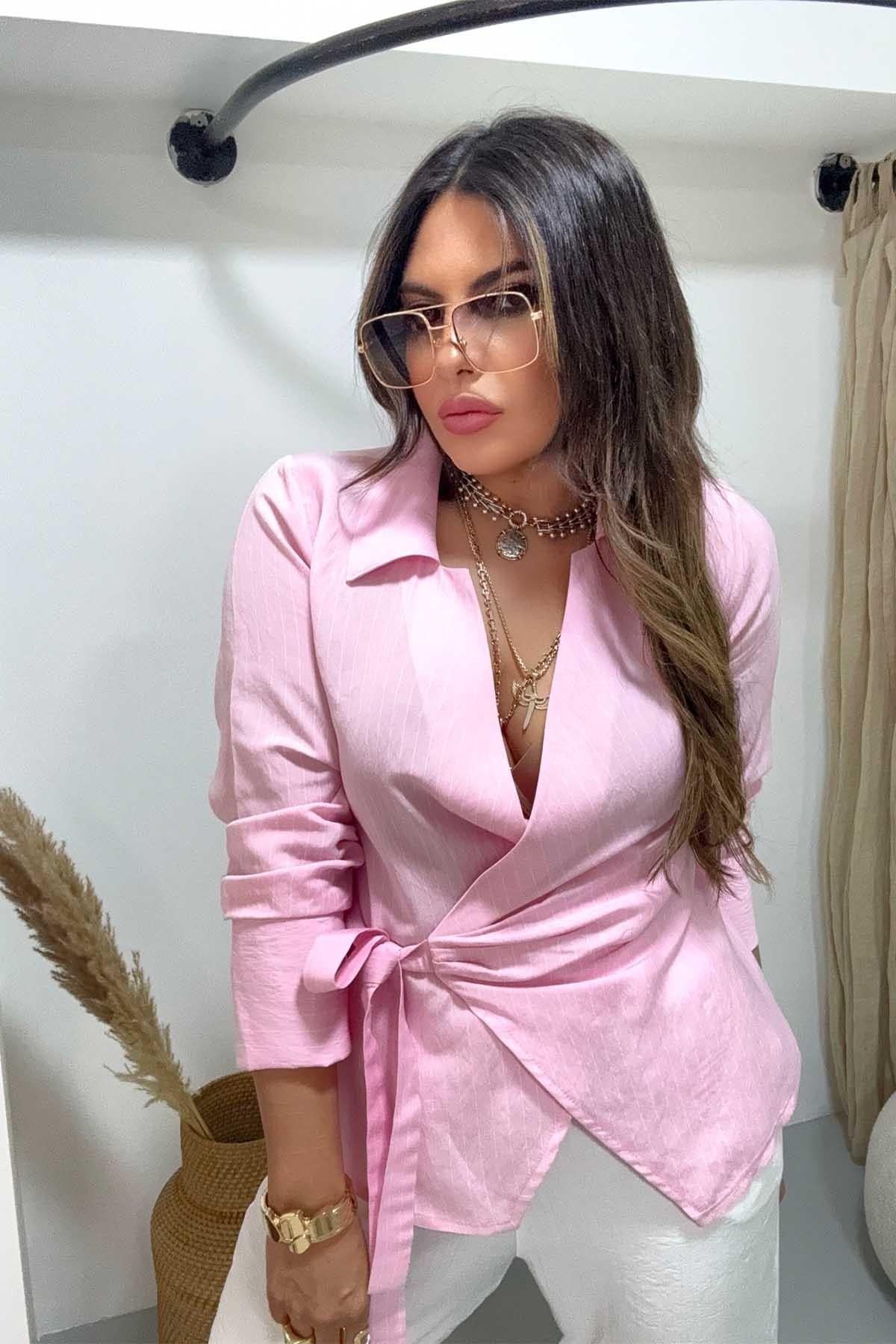 Çizgili Kruvaze Bağcık Detaylı Gömlek Pembe