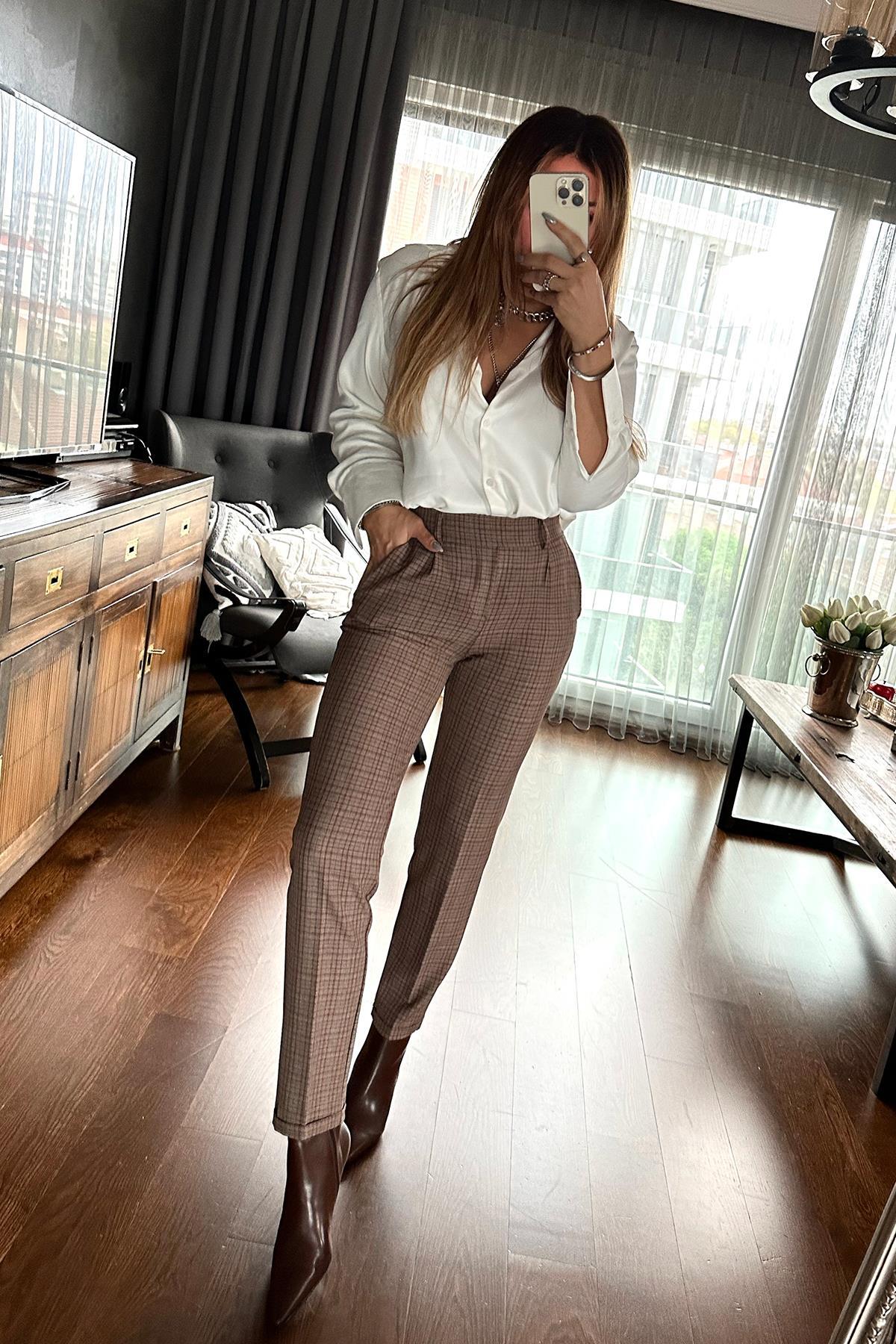 Ekose Çizgili Slim Fit Pantolon Kahverengi