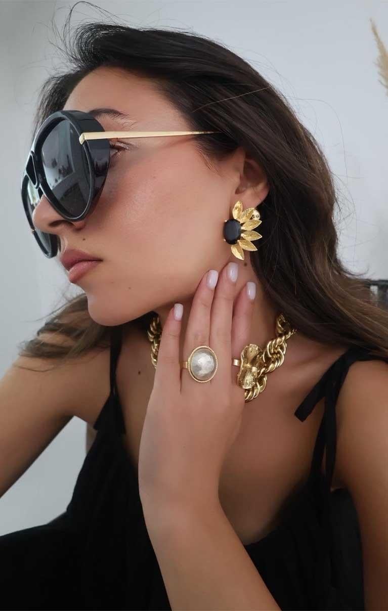 Gece Yarısı Çiçeği Küpe Gold-Siyah