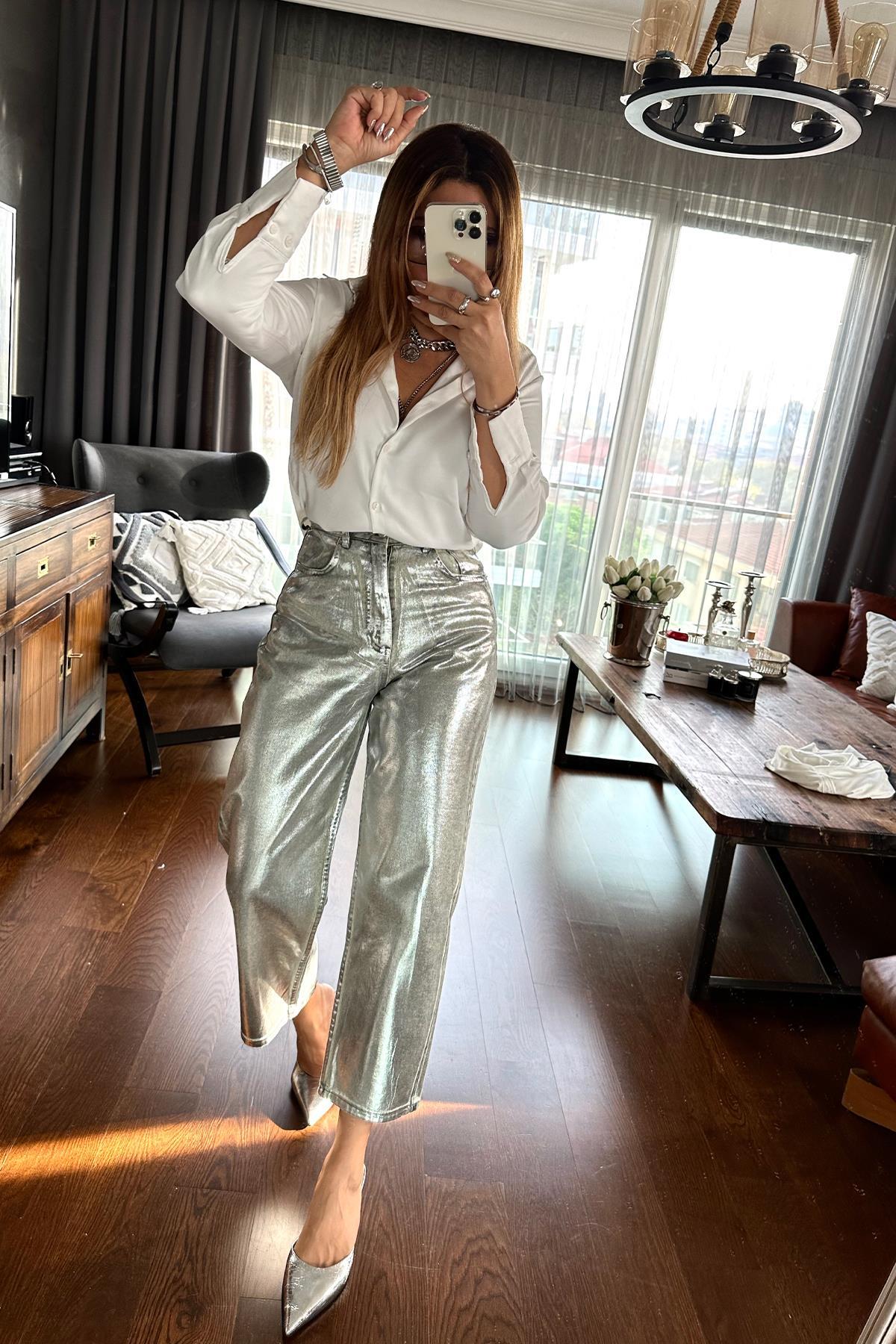 Gümüş Varaklı Mom Jean Mint