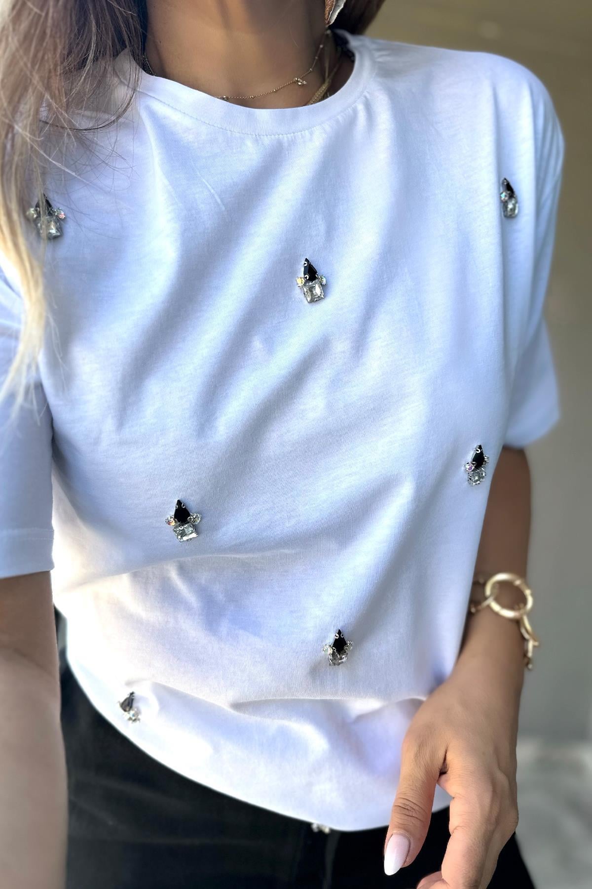 İki Renk Taş Aplikeli Tshirt Beyaz