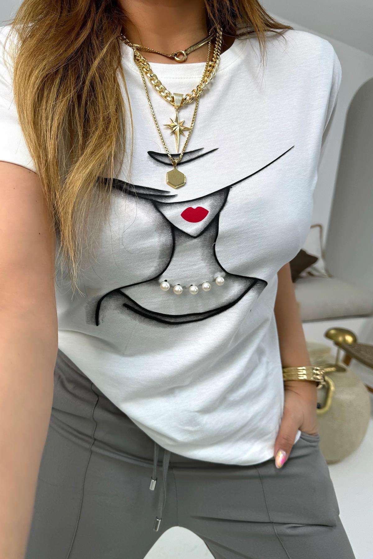 İnci Kolye Detay Tshirt Ekru