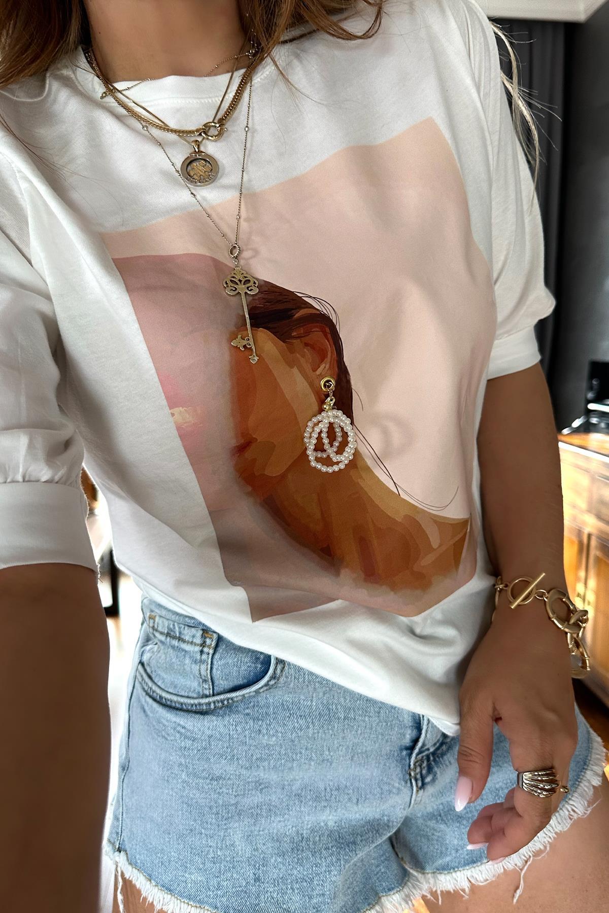 Kadın Portre İncili Tshirt Ekru