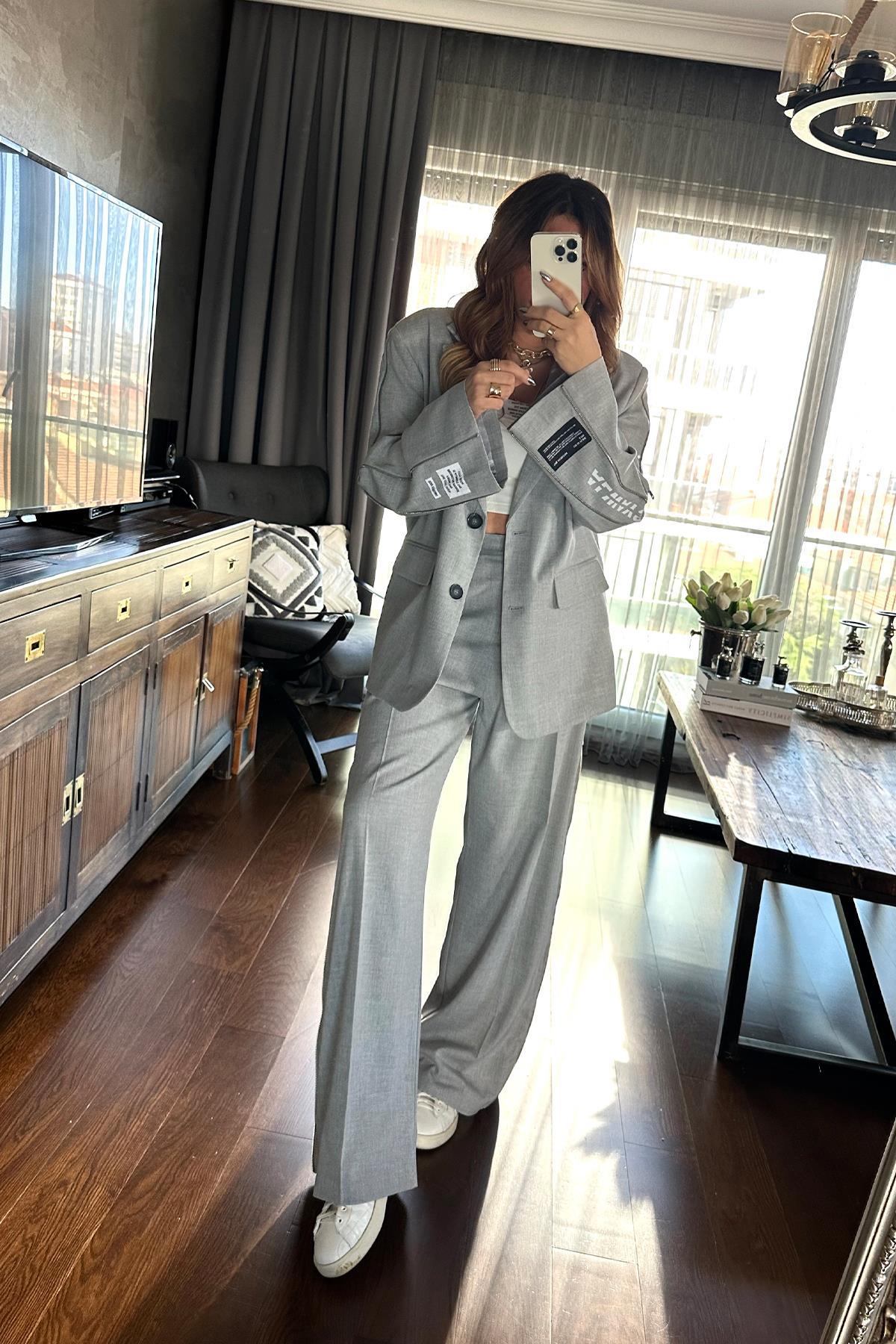 Kol Fermuar Detaylı Blazer Ceket Gri