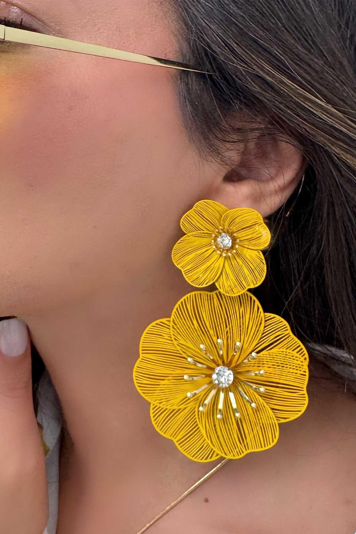 Mandevilla Çieçeği Küpe Sarı