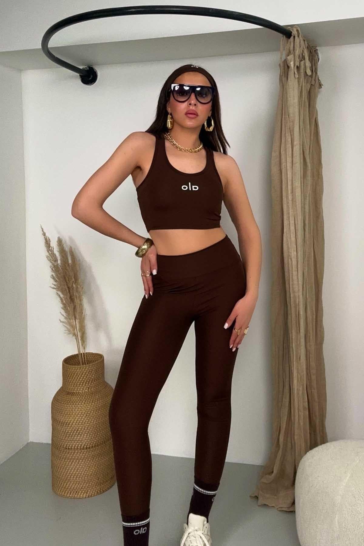 Marka Model Crop Tayt Takım Acı Kahve