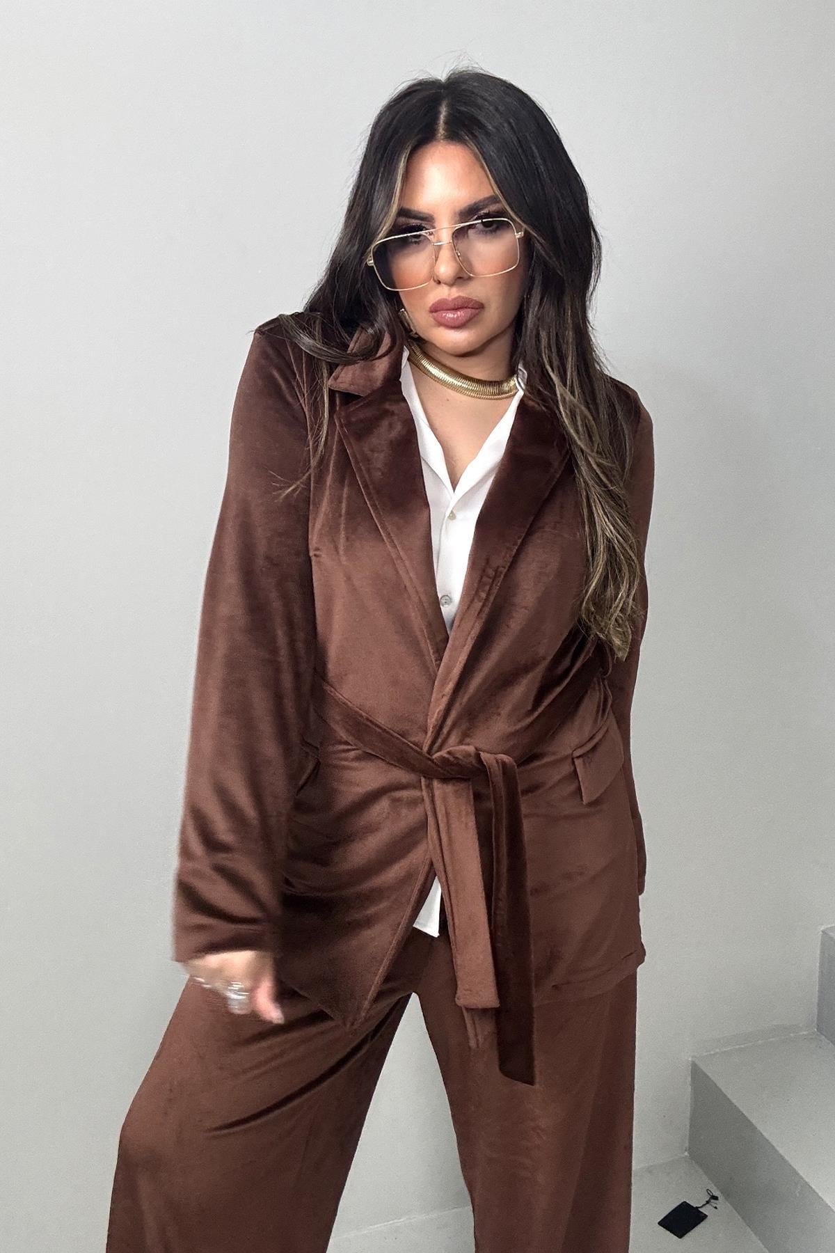 NW Model Kadife Takım Kahve