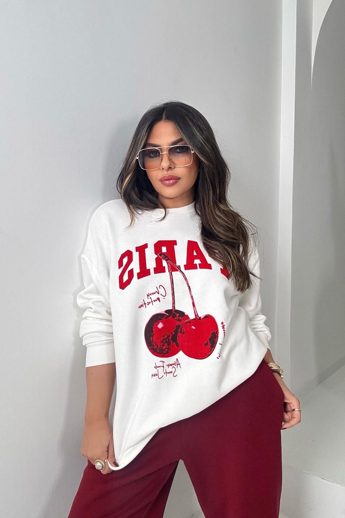 Paris Cherry Sweatshirt Ekru