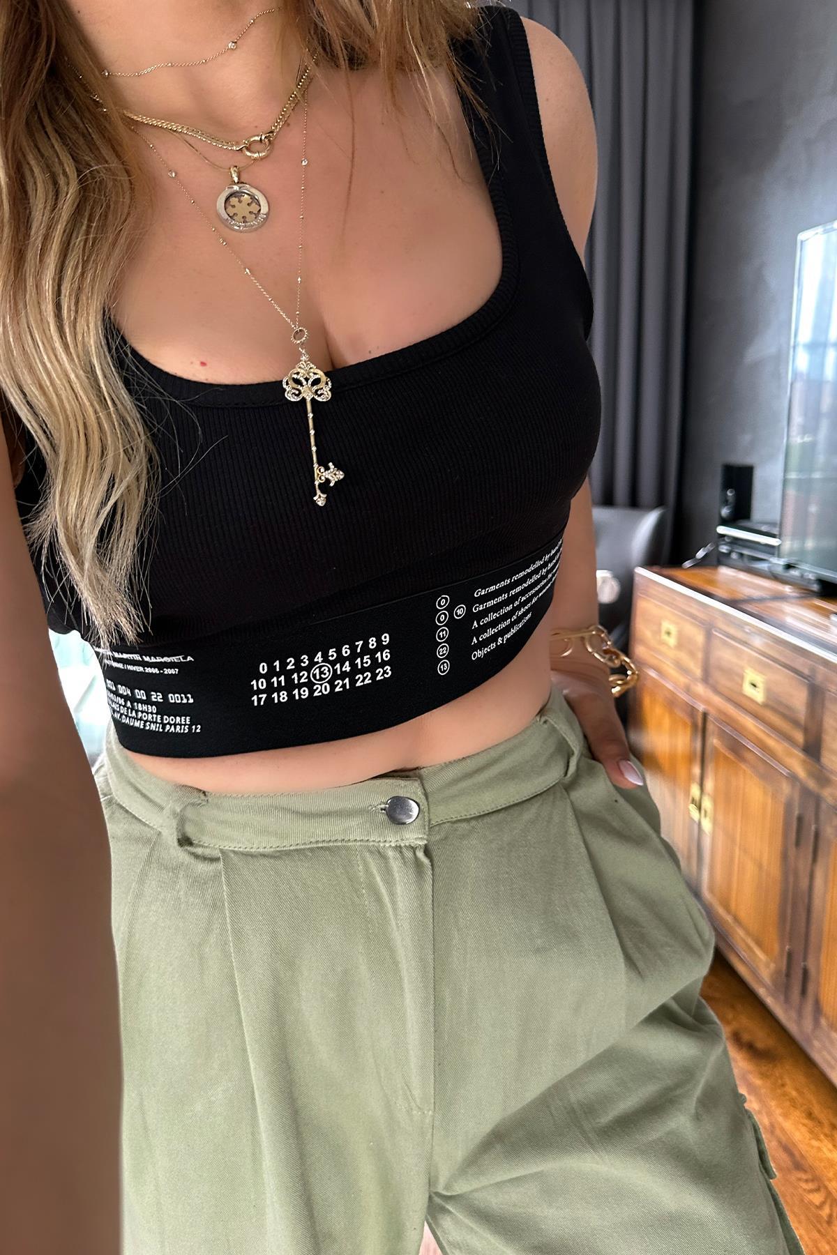 Ribanalı Lastik Detaylı Crop Siyah
