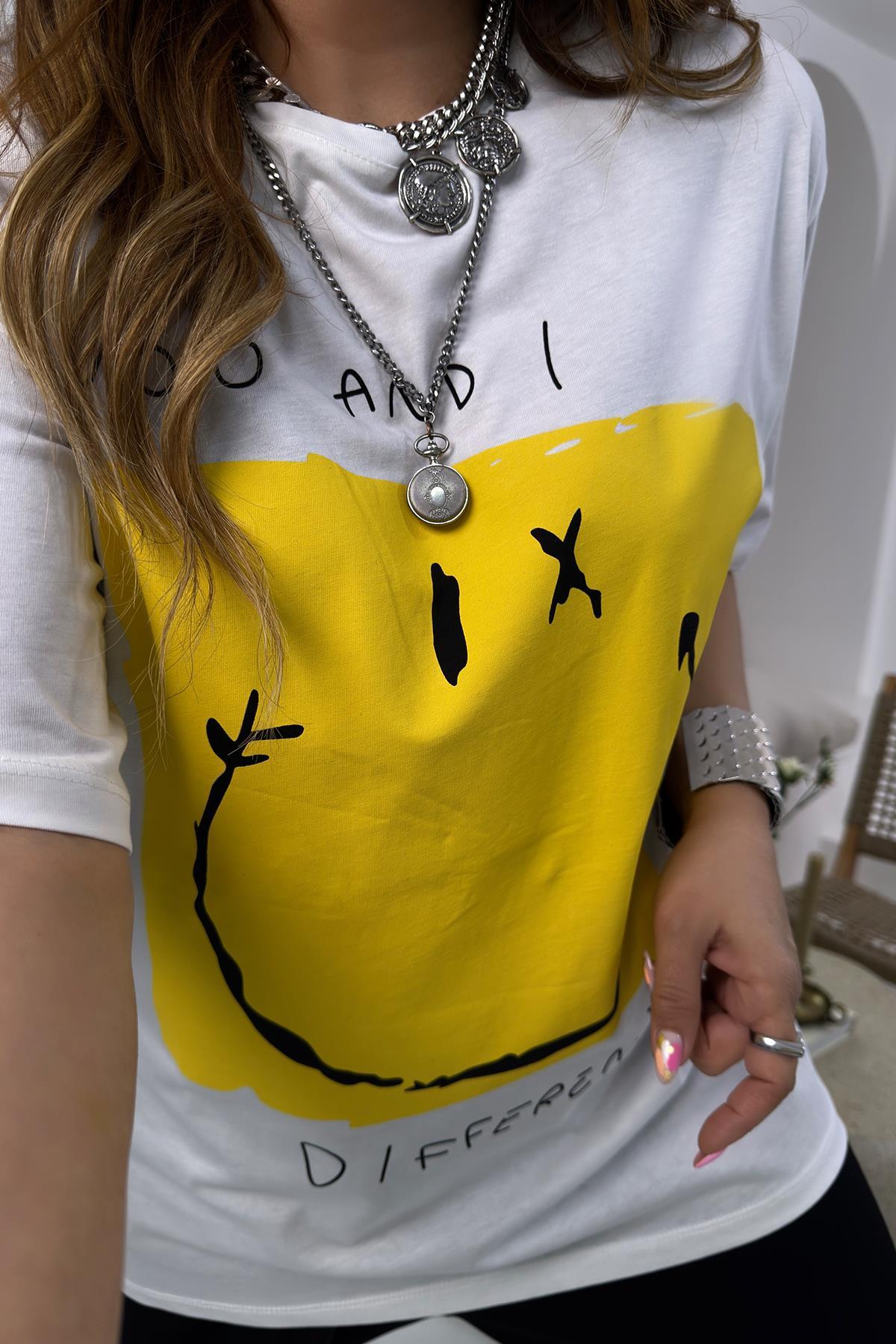 Smiley Tshirt Ekru-Sarı