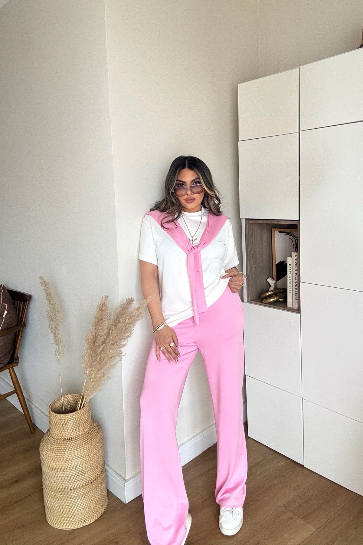 Tasarım Model Modal Takım Pembe