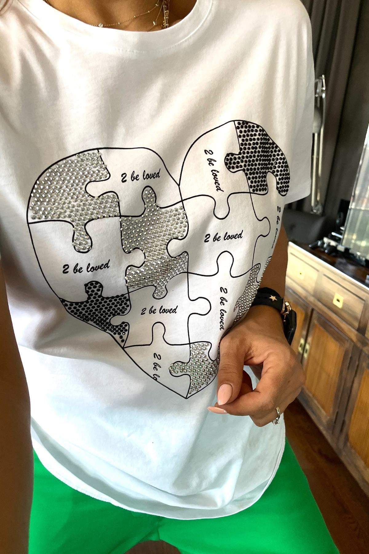 Taşlı Kalp Yapboz Tshirt Beyaz