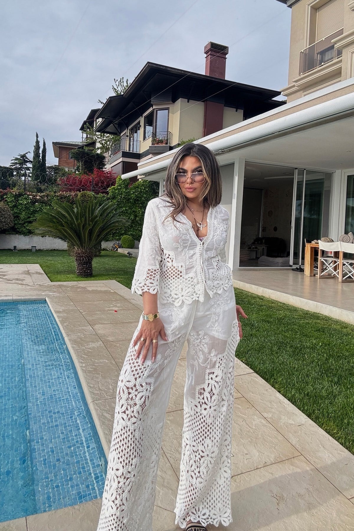 Tığ İşi Detaylı Pantolon Takım Ekru