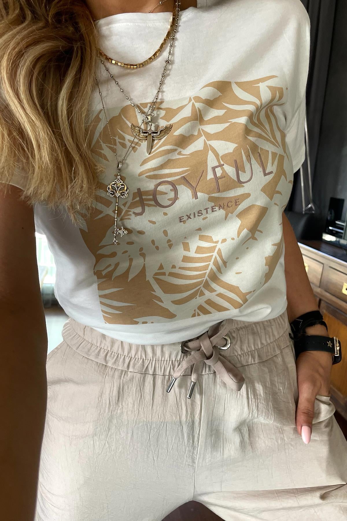 Yaprak Baskılı Tshirt Bej