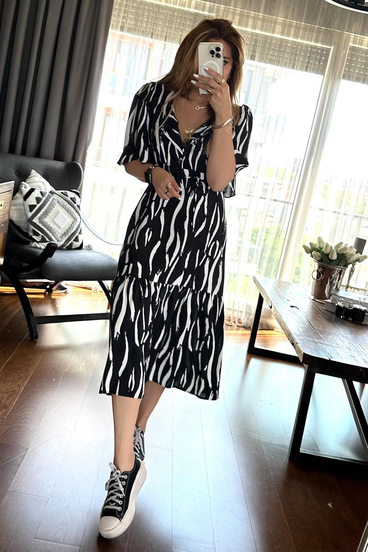 Zebra Desen Gold Düğme Elbise Siyah-Beyaz