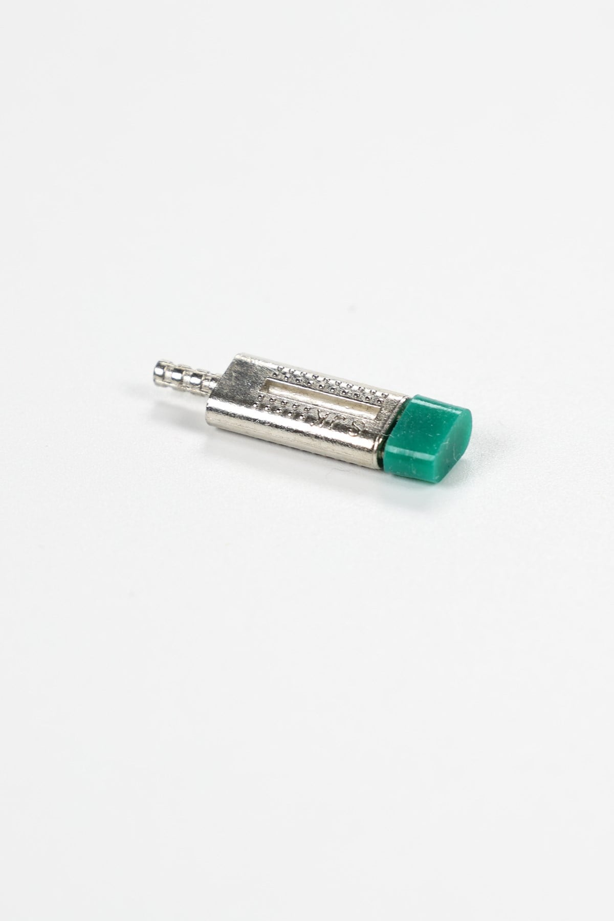 Dentin Pini